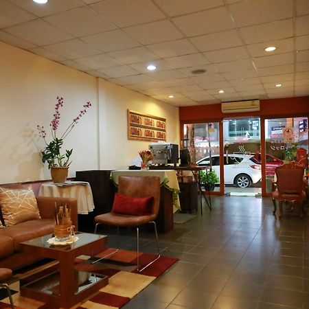 Travel Lodge Surawong (Adults Only) Bangkok Exterior photo