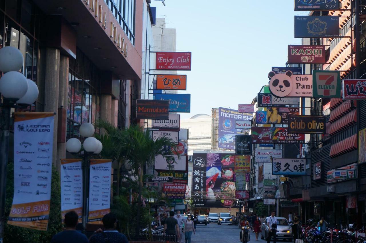 Travel Lodge Surawong (Adults Only) Bangkok Exterior photo